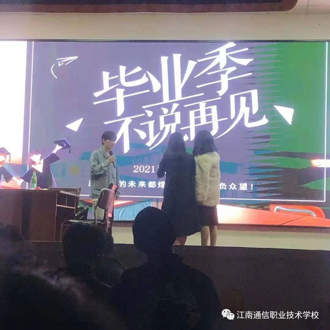 小品同學(xué)聚會(huì )(團學(xué)會(huì )) 小品同學(xué)聚會(huì )(團學(xué)會(huì ))